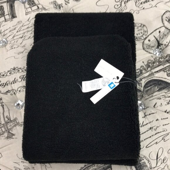 TREASURE & BOND Faux Shearling Stole - Picture 6 of 6